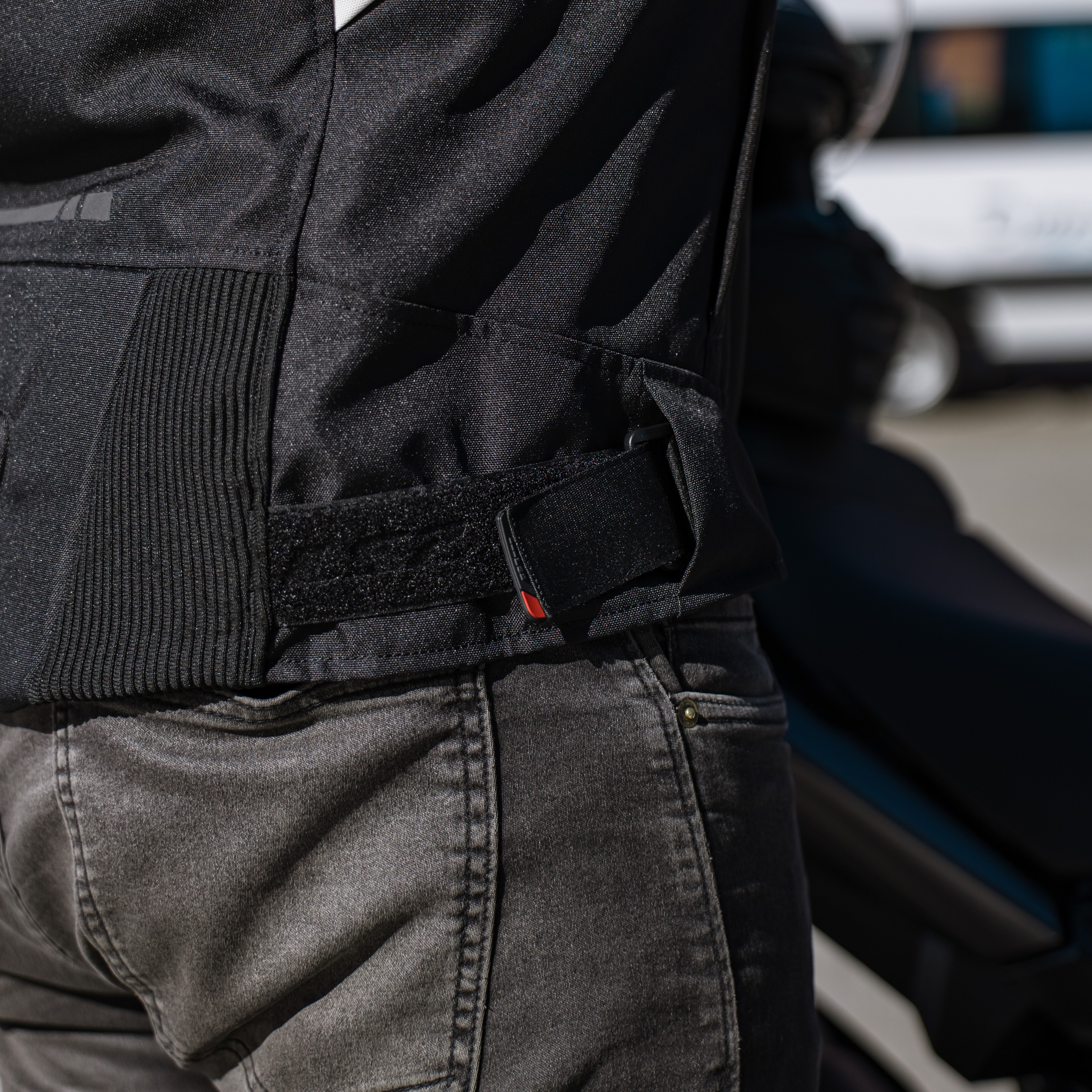 Campera LS2 Apex Hombre Negro / Rojo